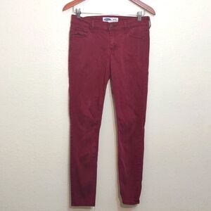 USED OLD NAVY BURGUNDY ROCKSTAR SUPER SKINNY SIZE 6
